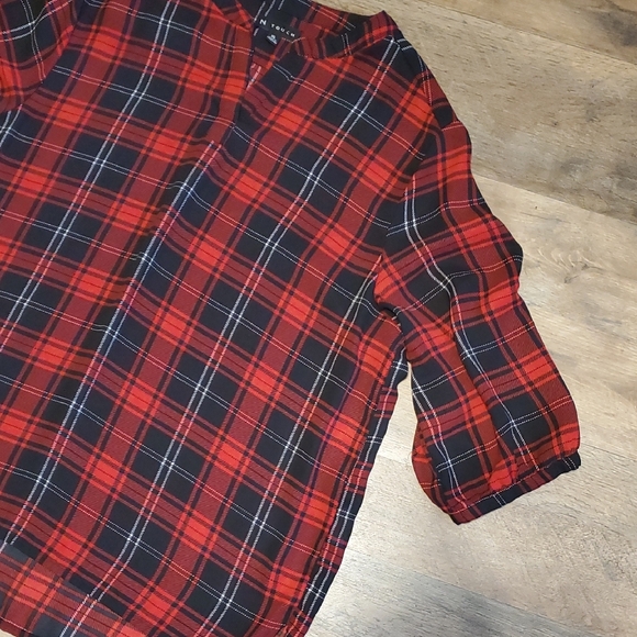 Red and Black Plaid Blouse - Picture 5 of 6